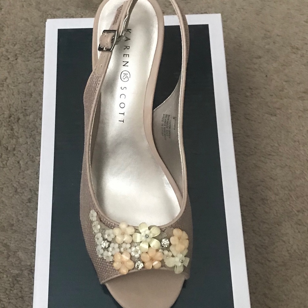 Karen Scott sling backs